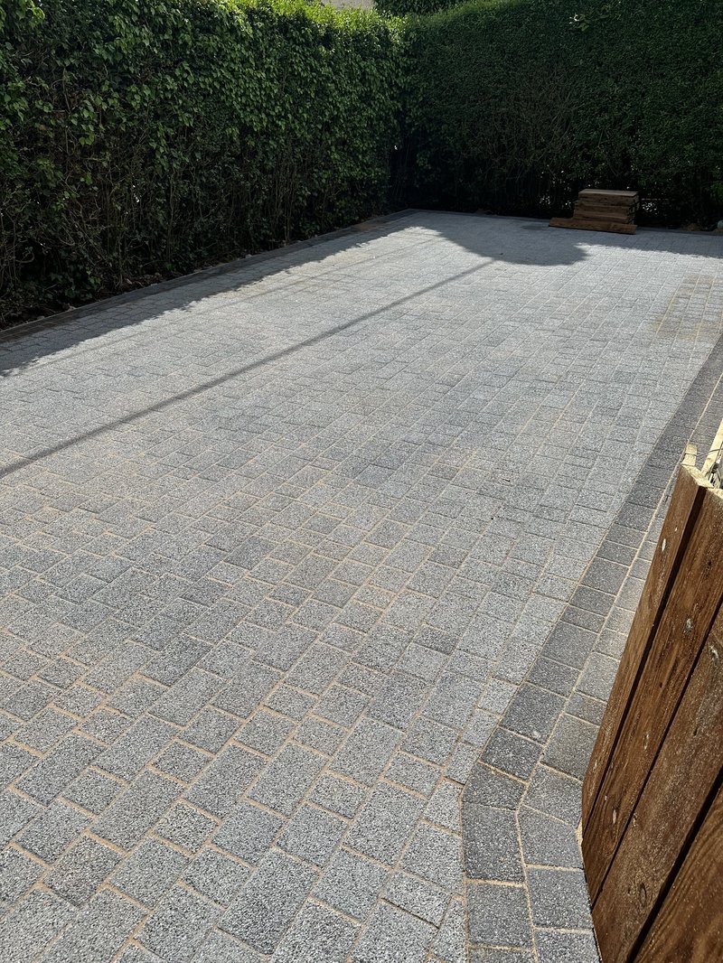 Completed block driveway project in Newmarket Road, Moulton, CB8 8SS