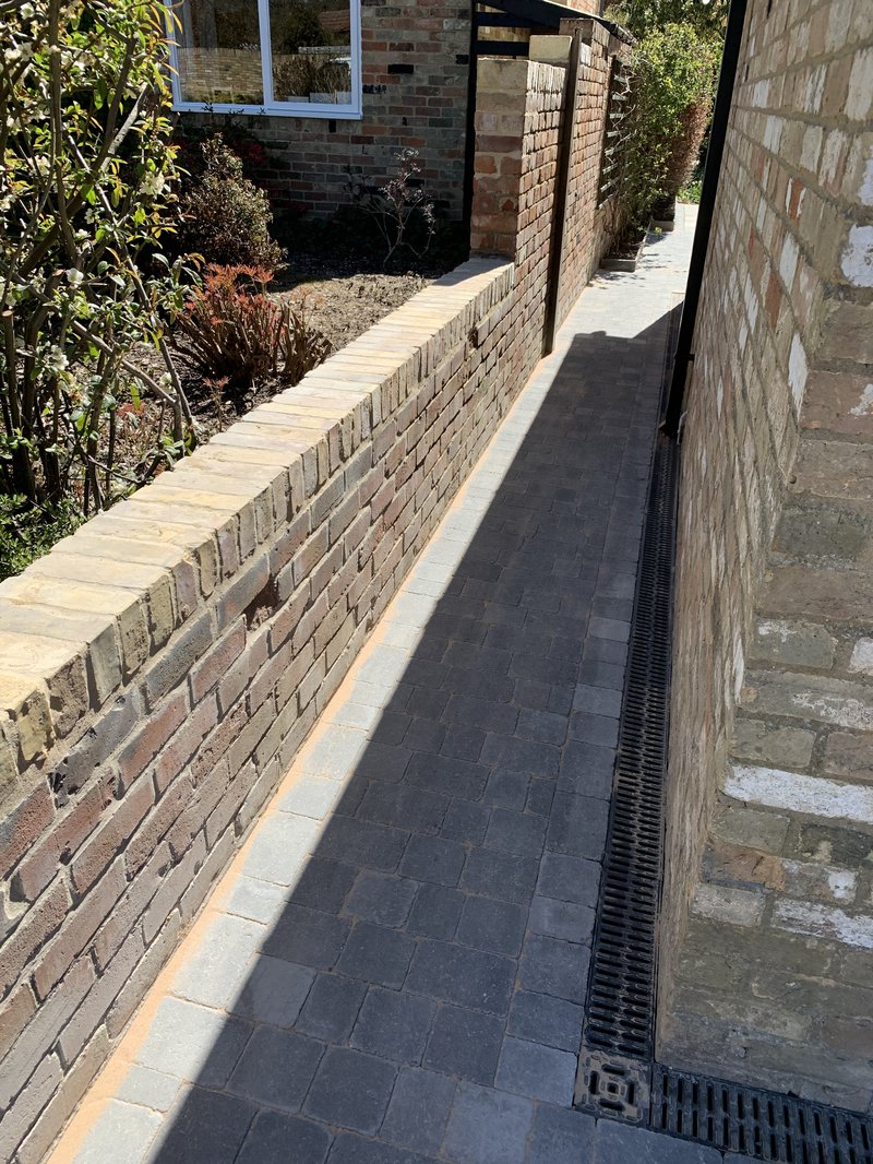 Completed block paving driveway project in West Field, Little Abington, CB21 6BE