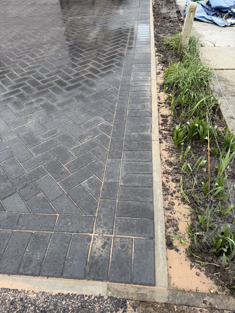 Completed block paving driveway project in Lynn Road, Littleport, CB6 1QG